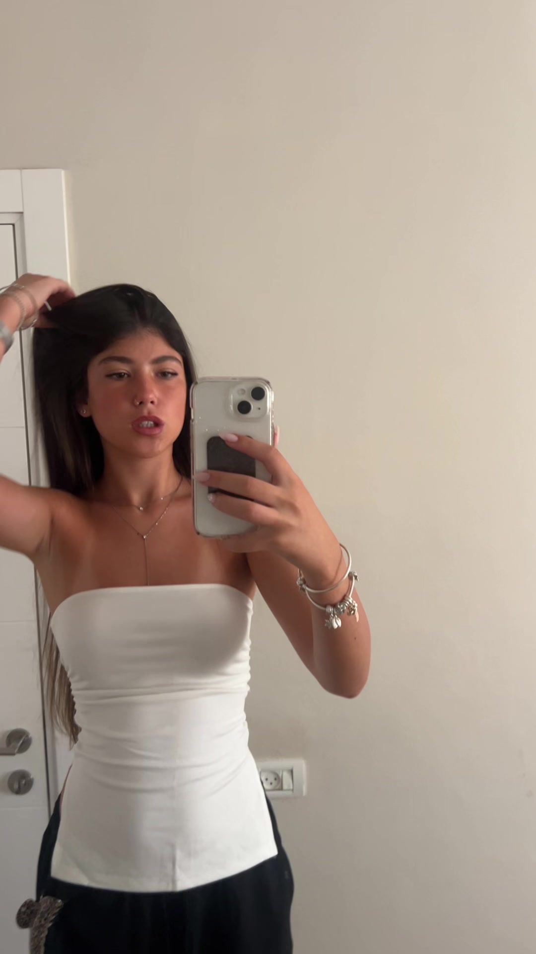 @EMMASHADMI