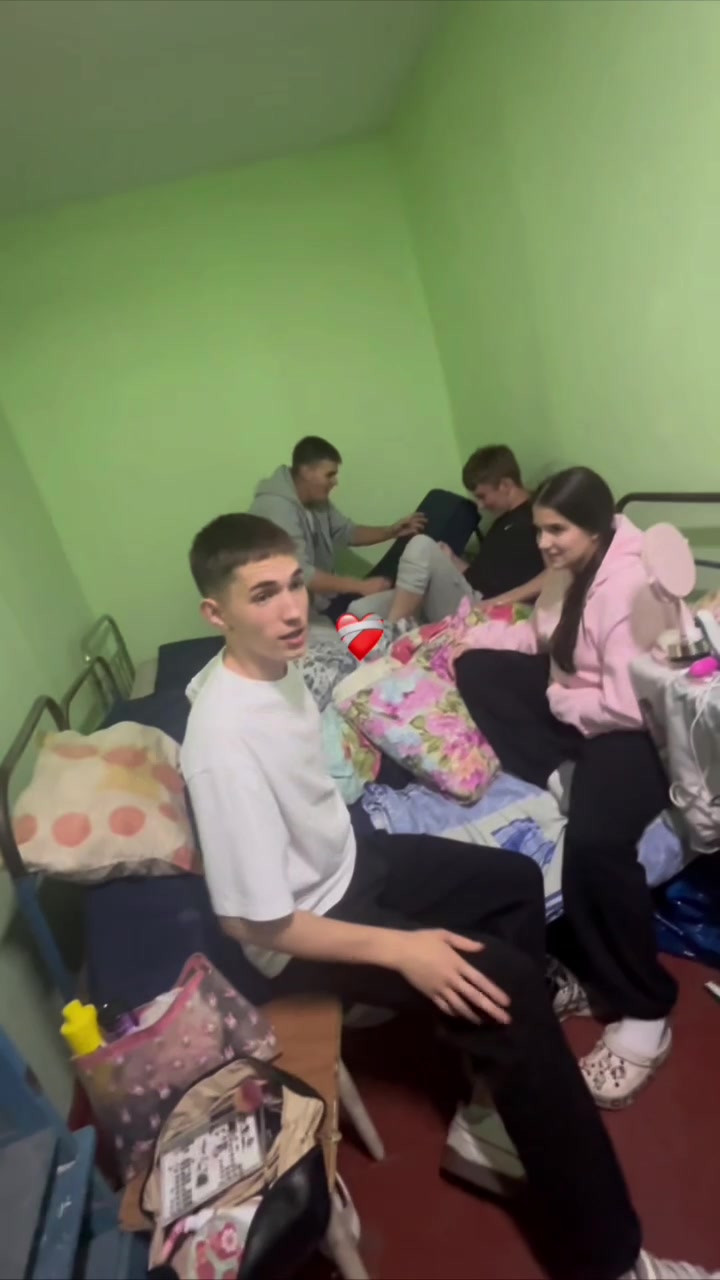 @милана
