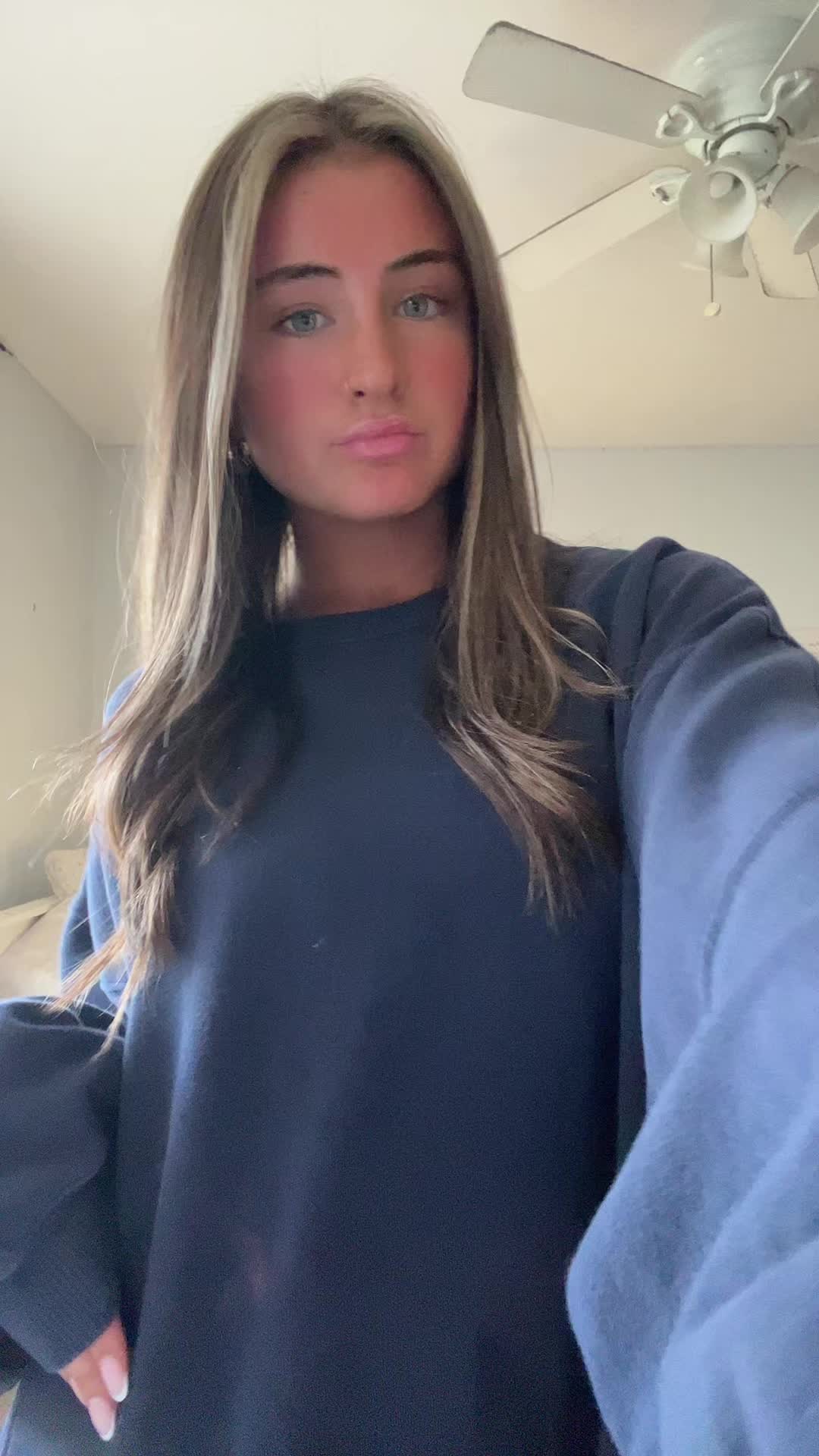 @Bella_spamms