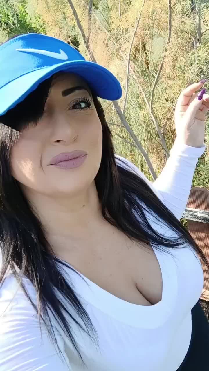 @Oksana Davidov