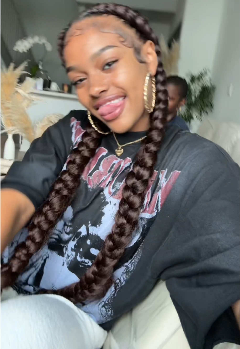 @sexiiredbonee
