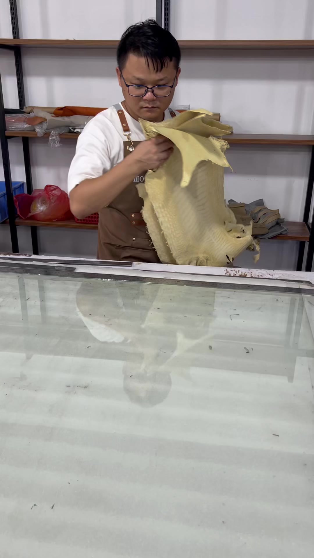 @zfisxqpo