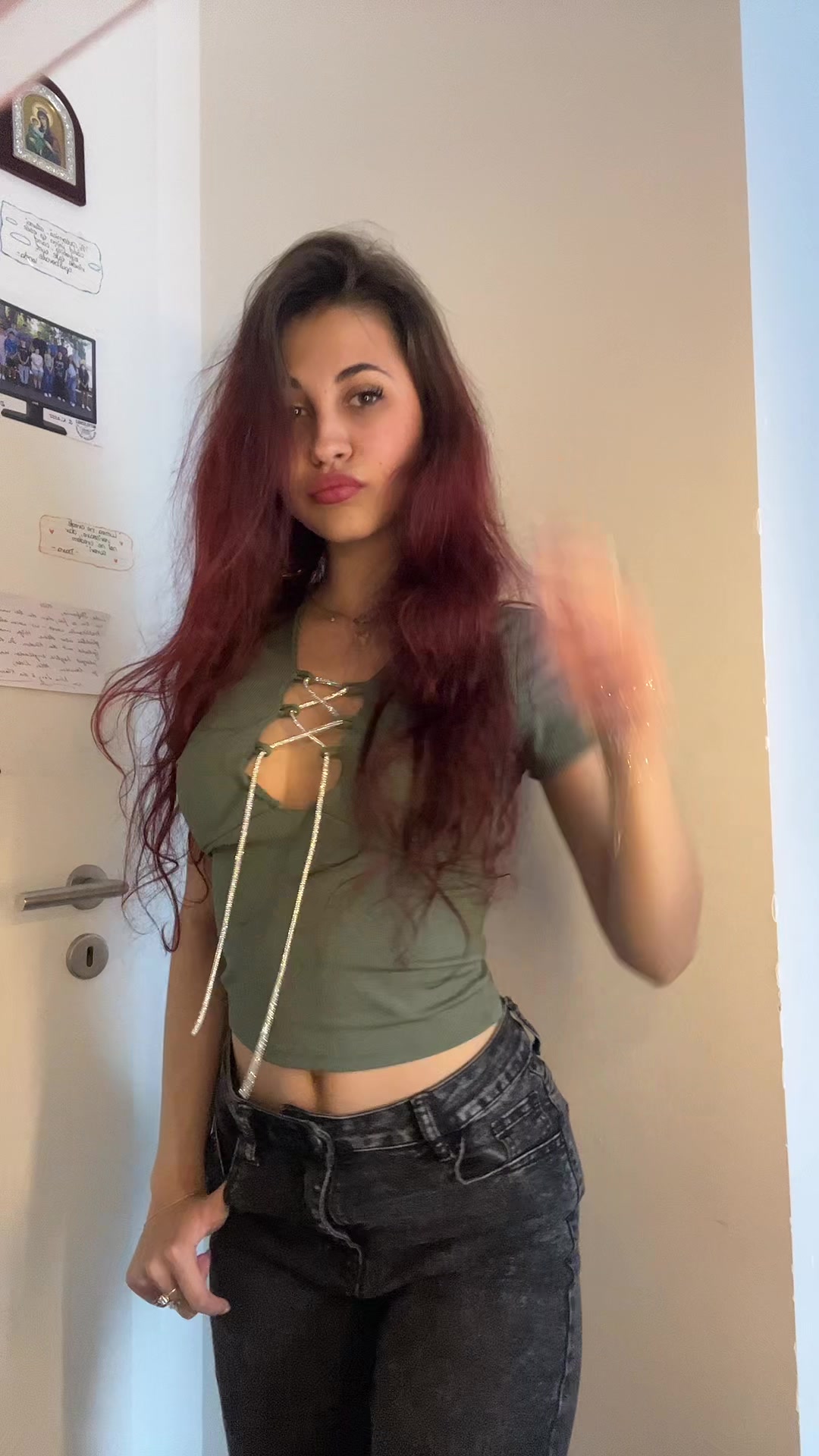 @𝒮‘