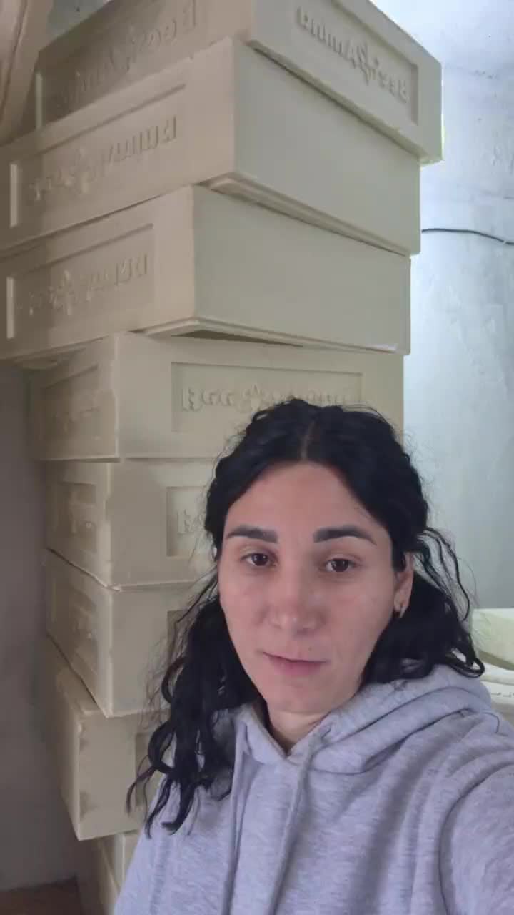 @BEEAMINA