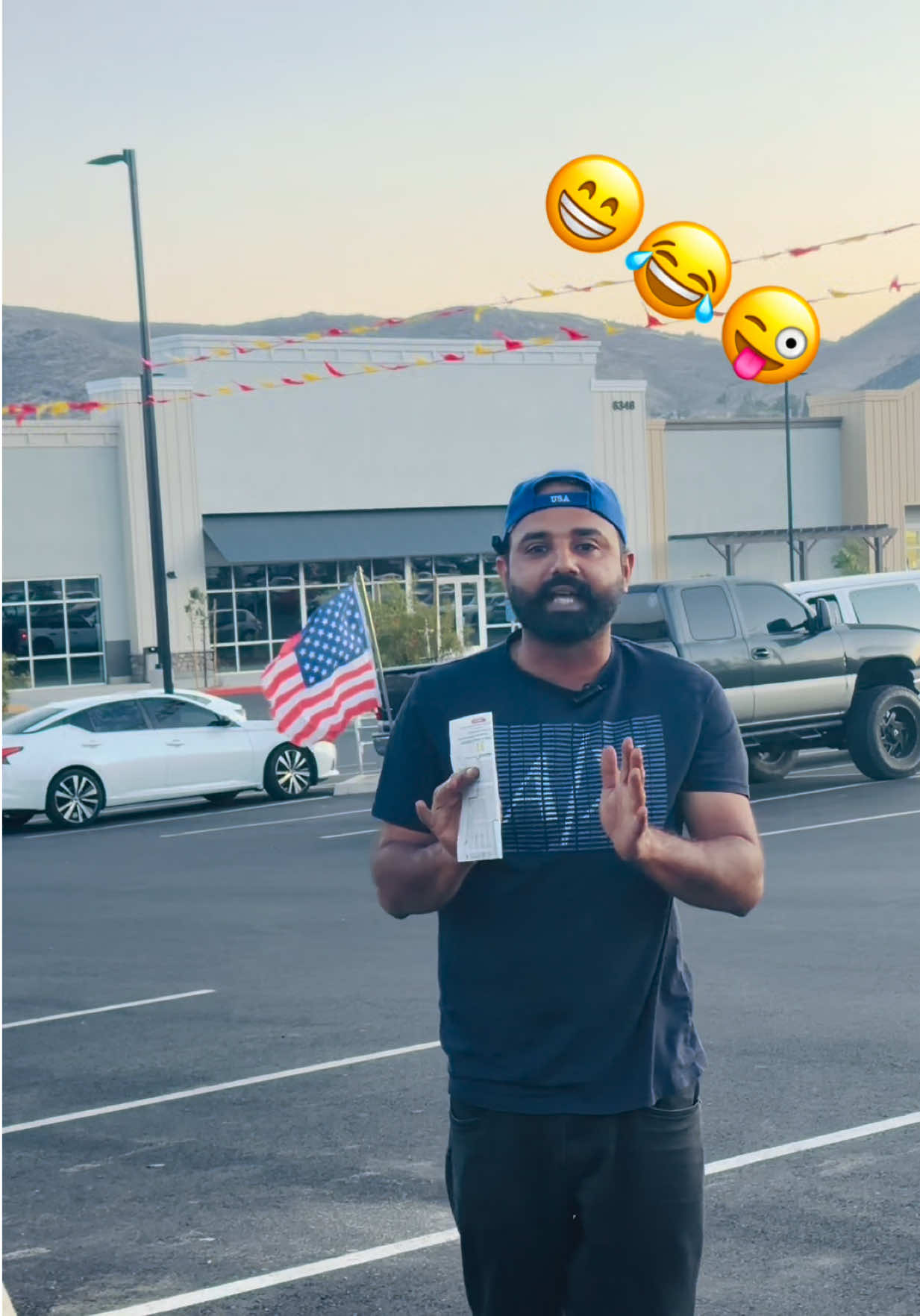 @Hilarious_zain