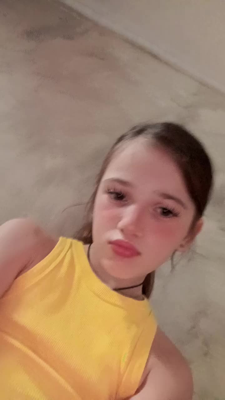 @gennyanna