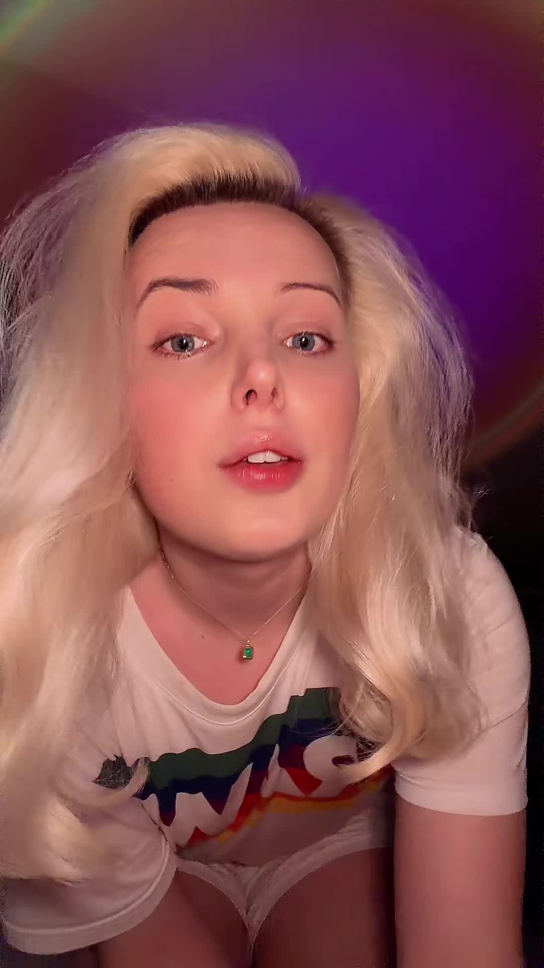@Илья Астахов 🧚🏻