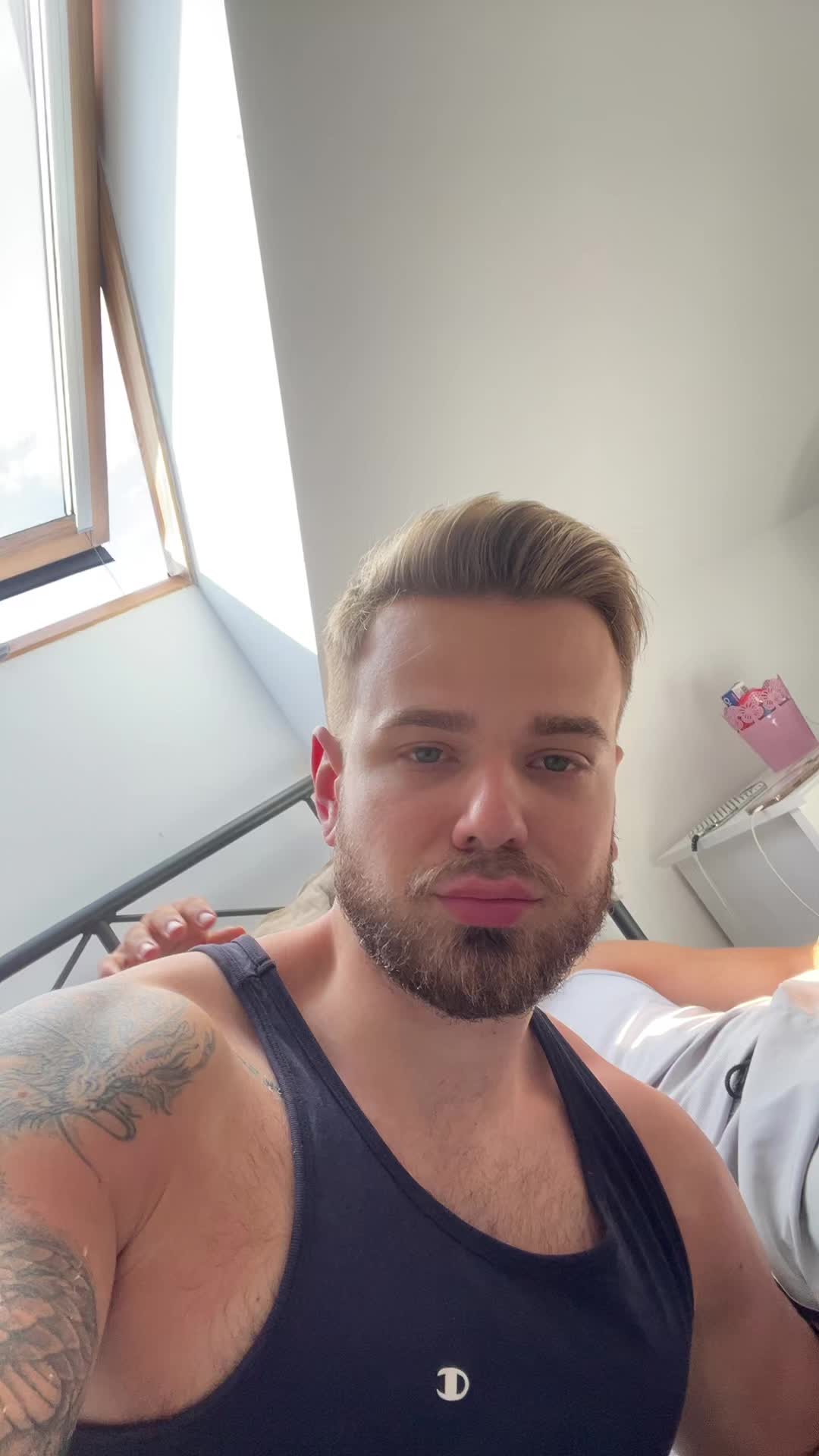 @Mark.n.mike
