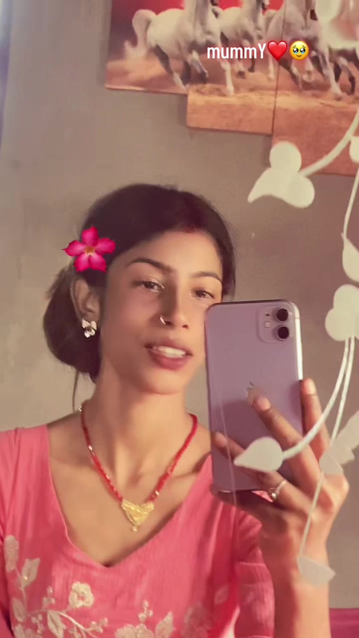 @_Miss_Swarnakar_๐ฆ