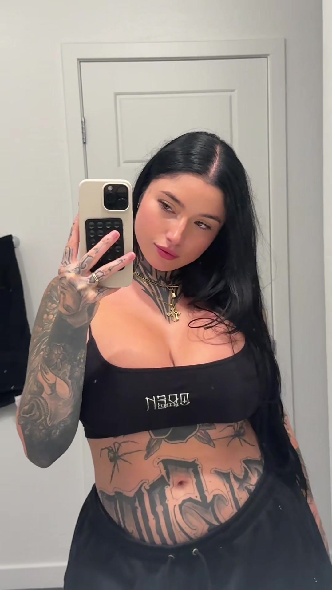 @Andeemind