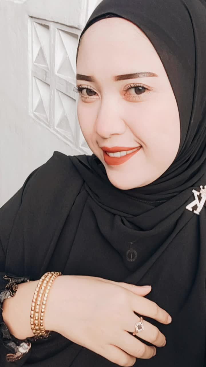@Ucunggg
