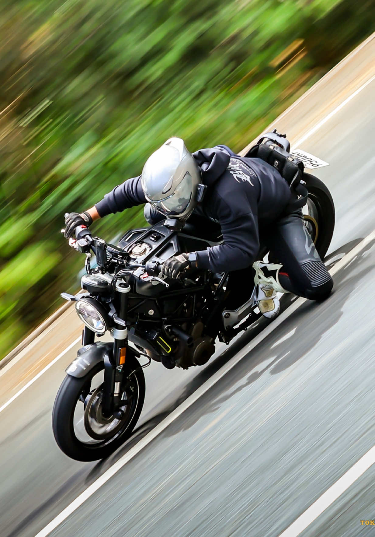 @23MOTO