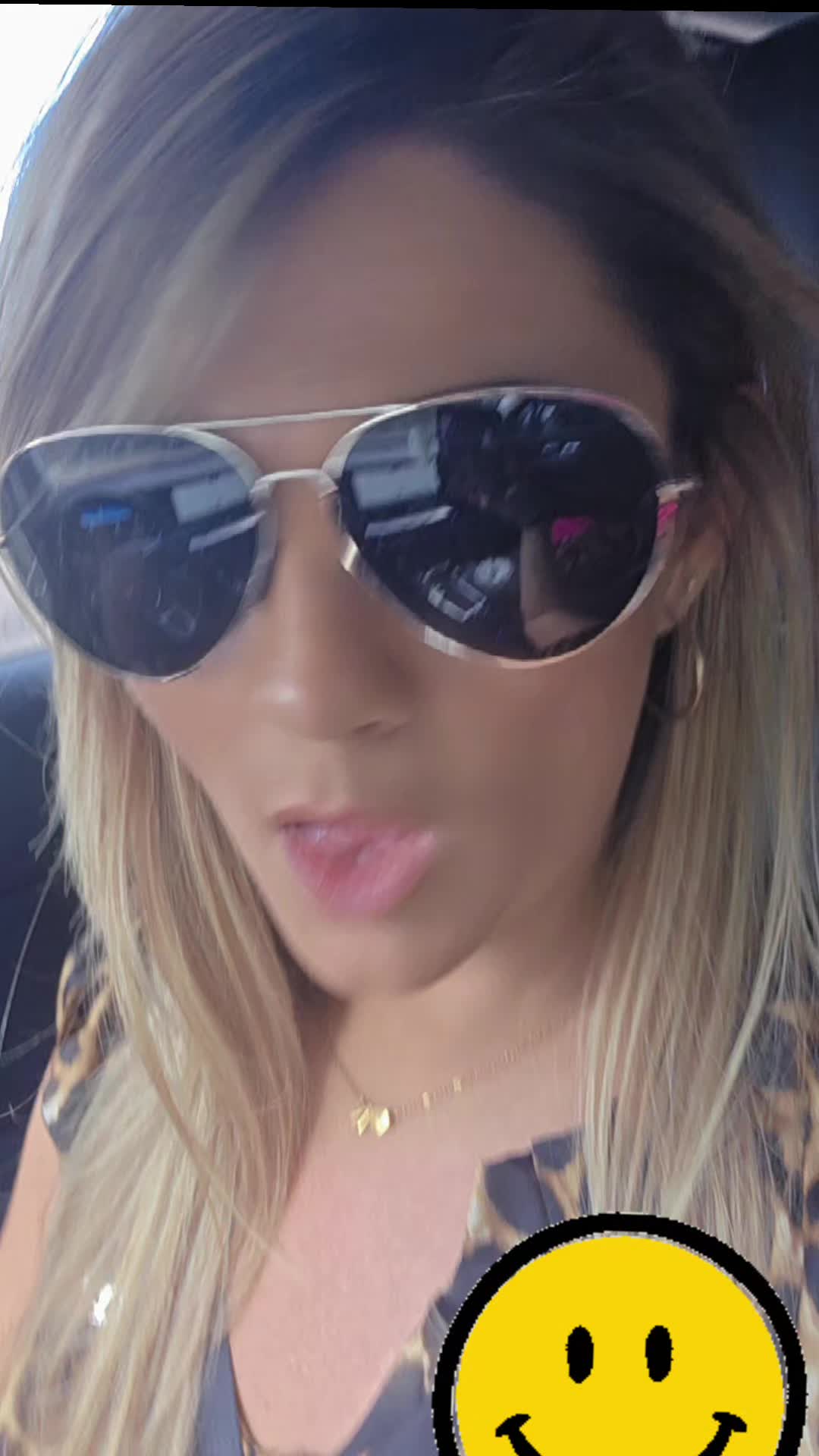 @Nicci G