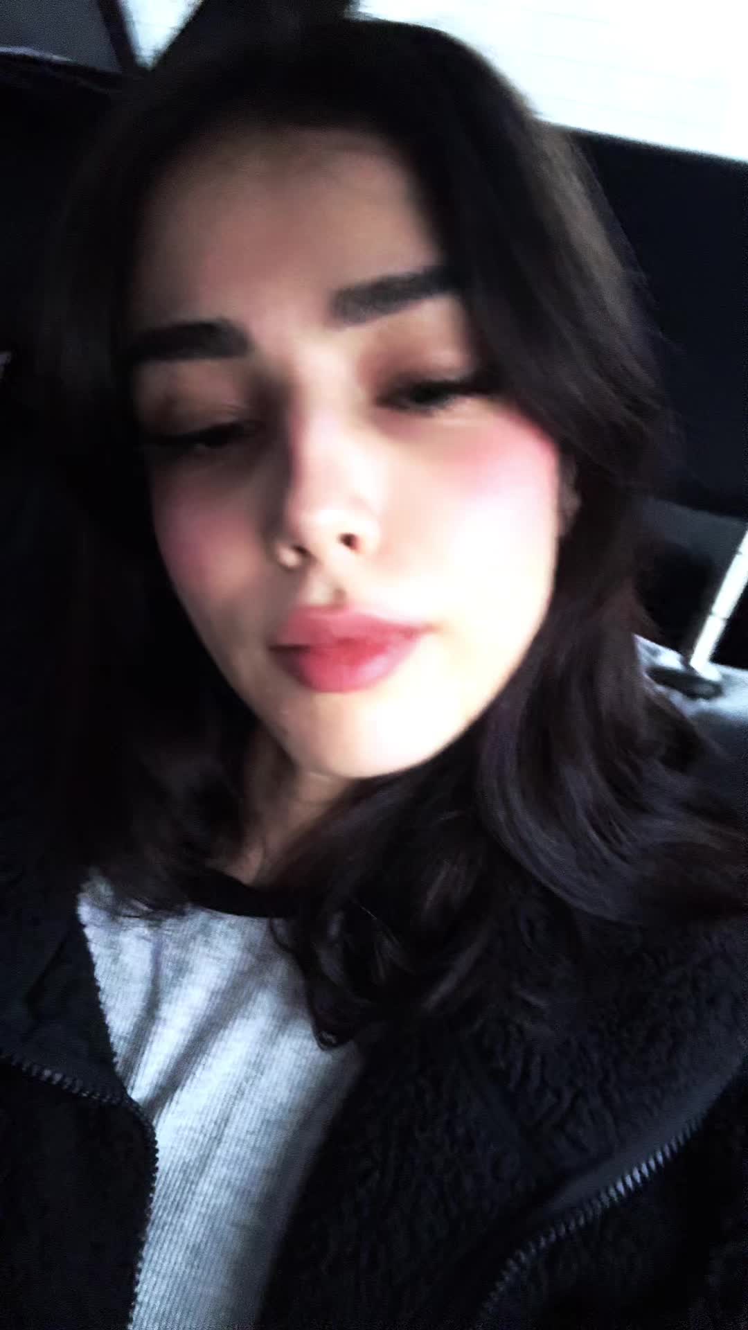@Itslilith
