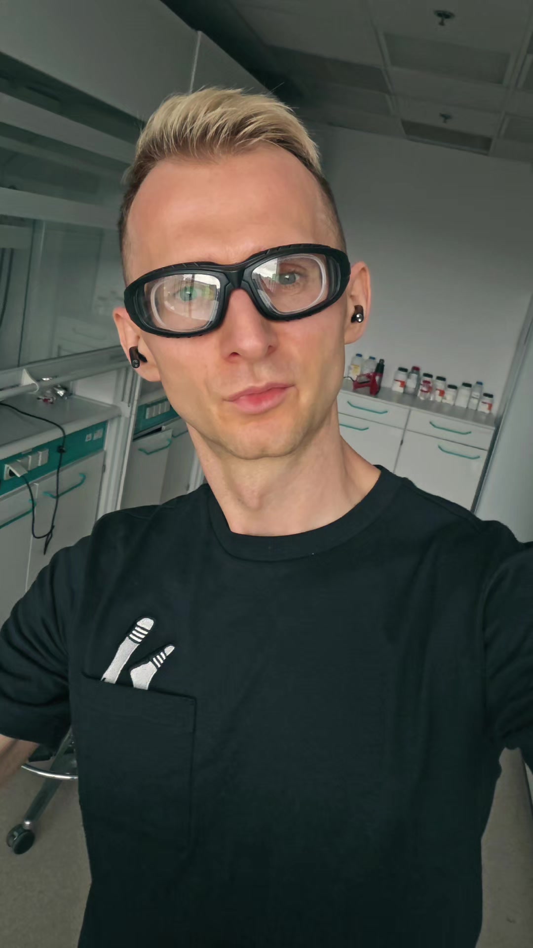 @luminescent_chemist