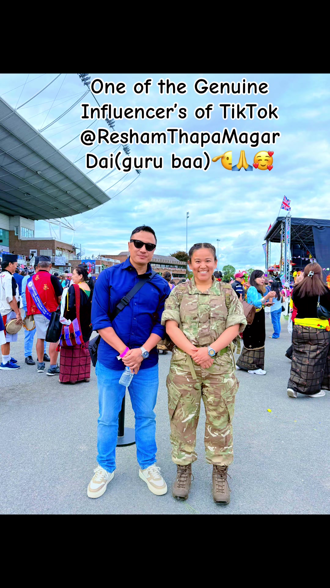 @Dimpy😊🇳🇵🇬🇧