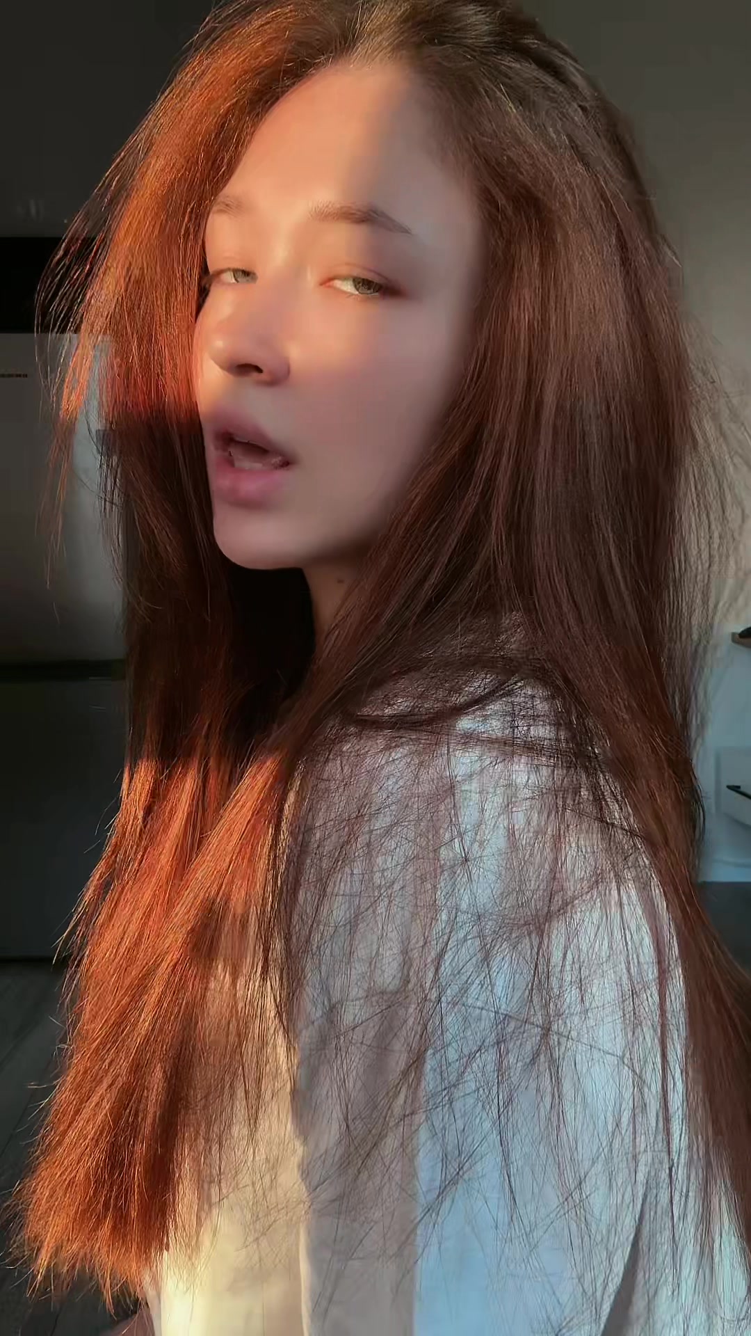@<3