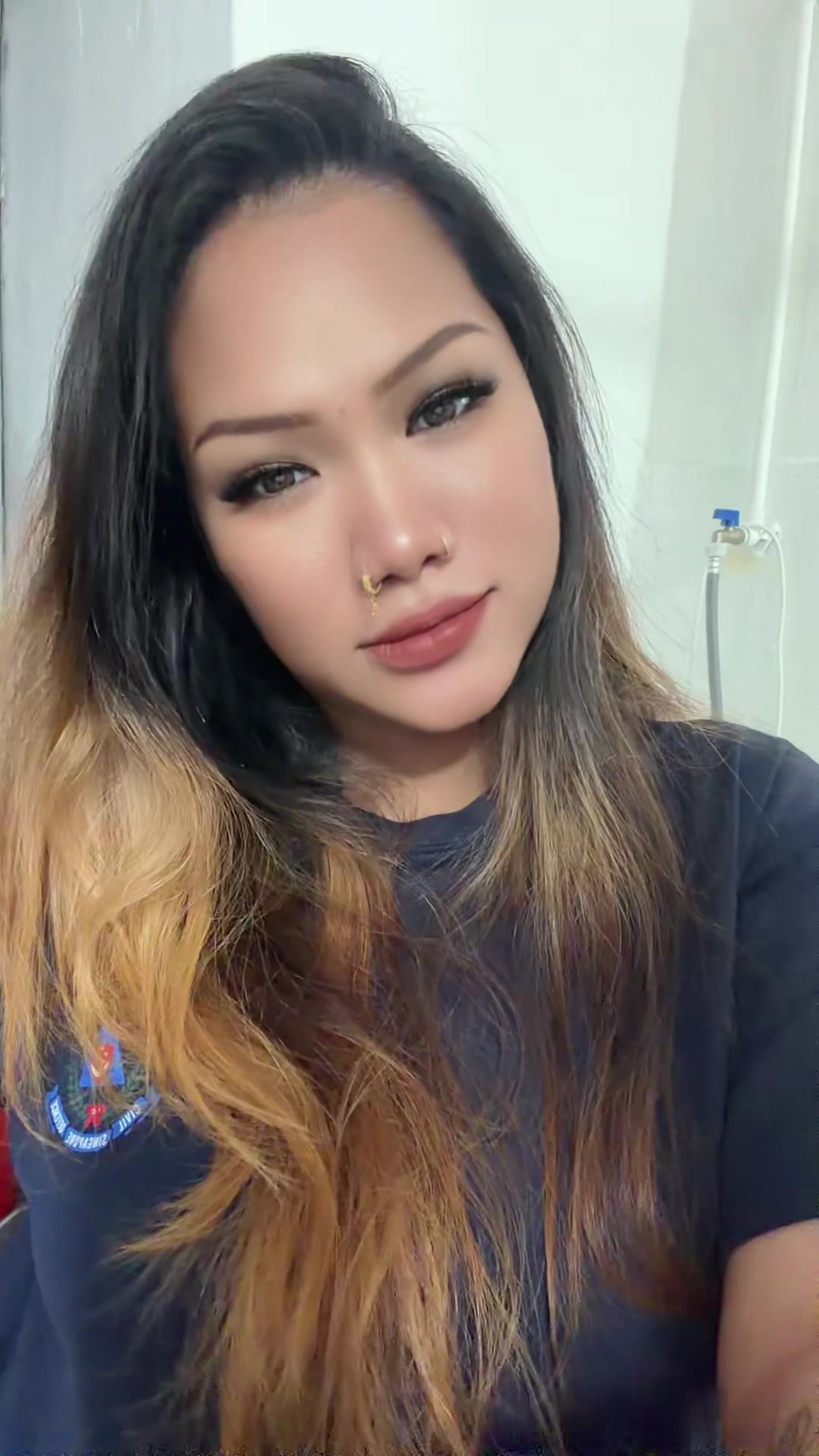 @Ashbby