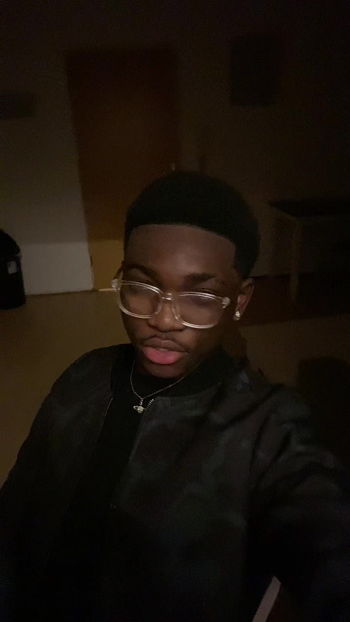 @𝑪𝑼𝑳𝑳𝑰𝑵𝑨𝑵_🇨🇩🥷🏿