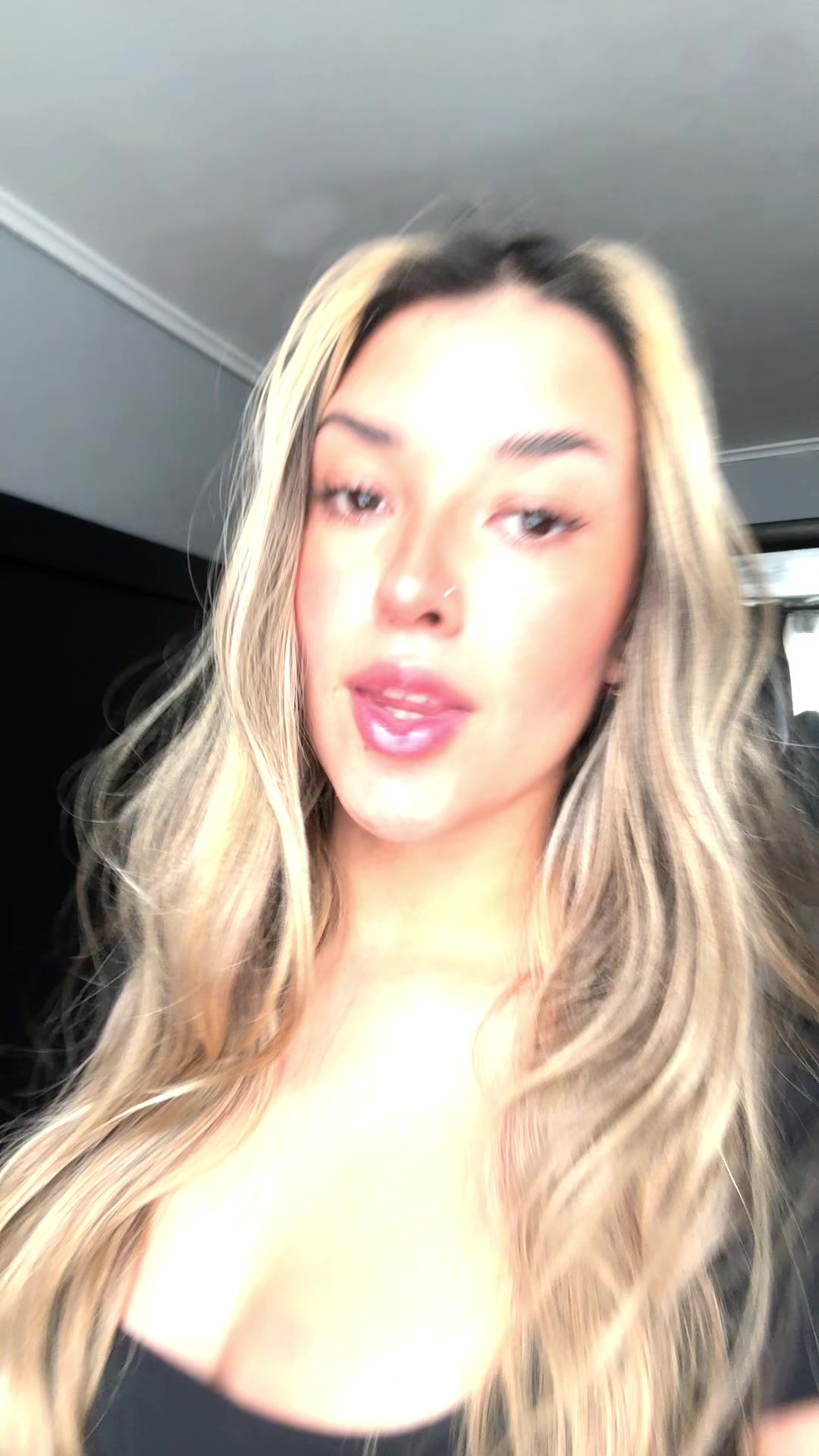 @valentinasanllehi