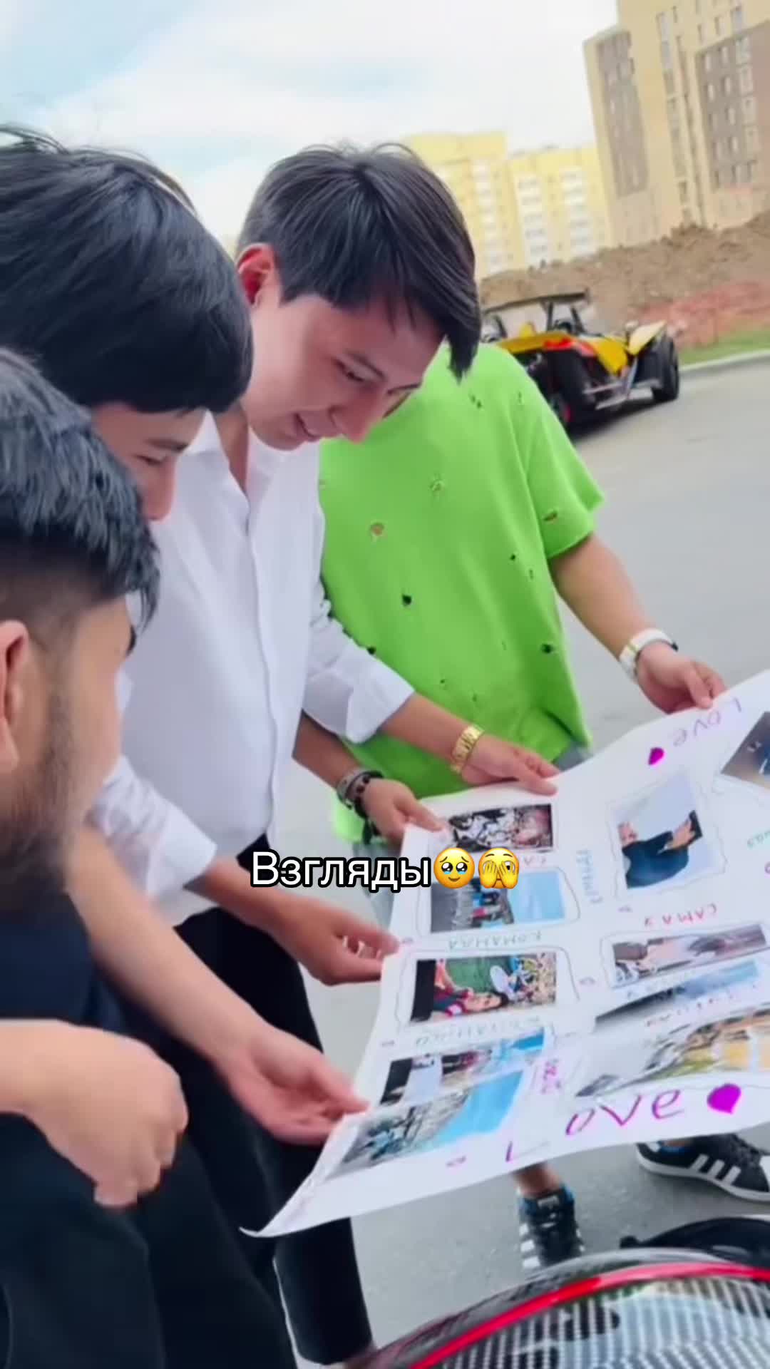 @🦋