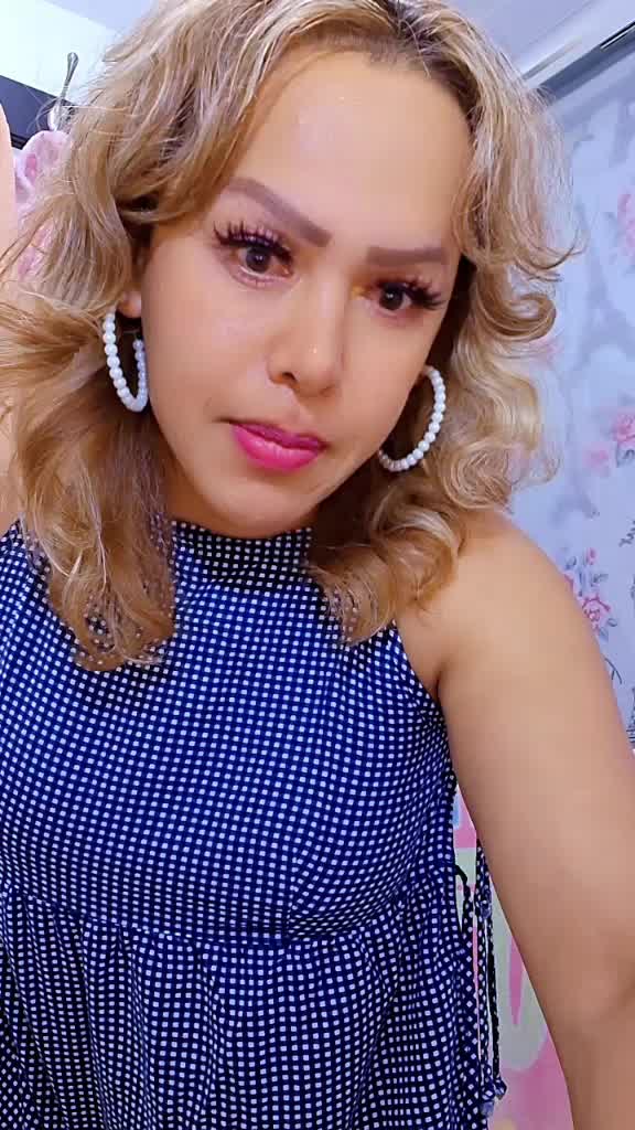 @adriana