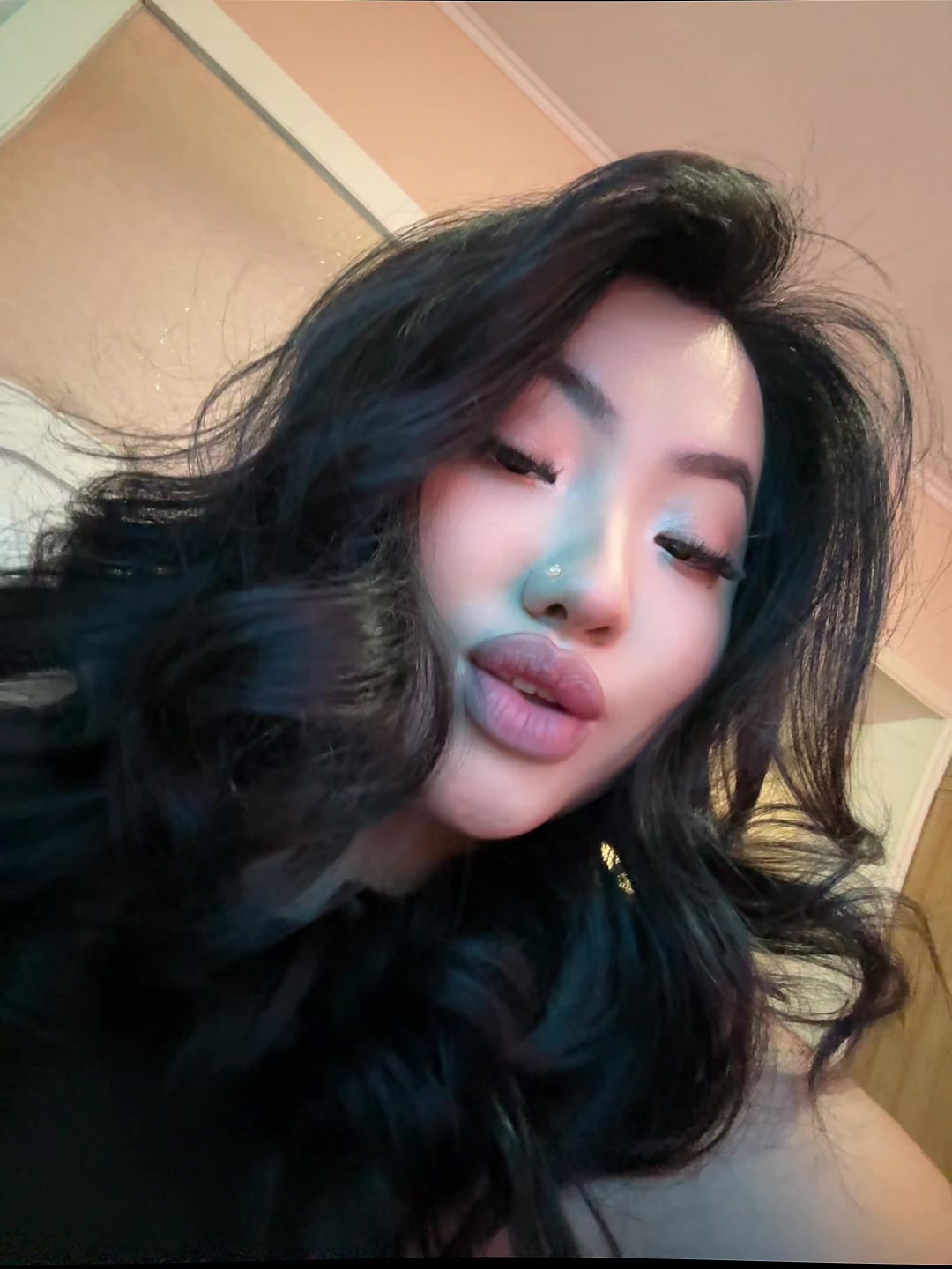 @Kmkris_