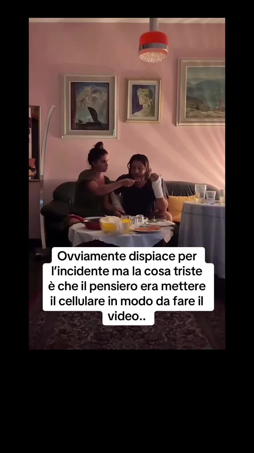 @🌹𝑨𝒍𝒃𝒂.