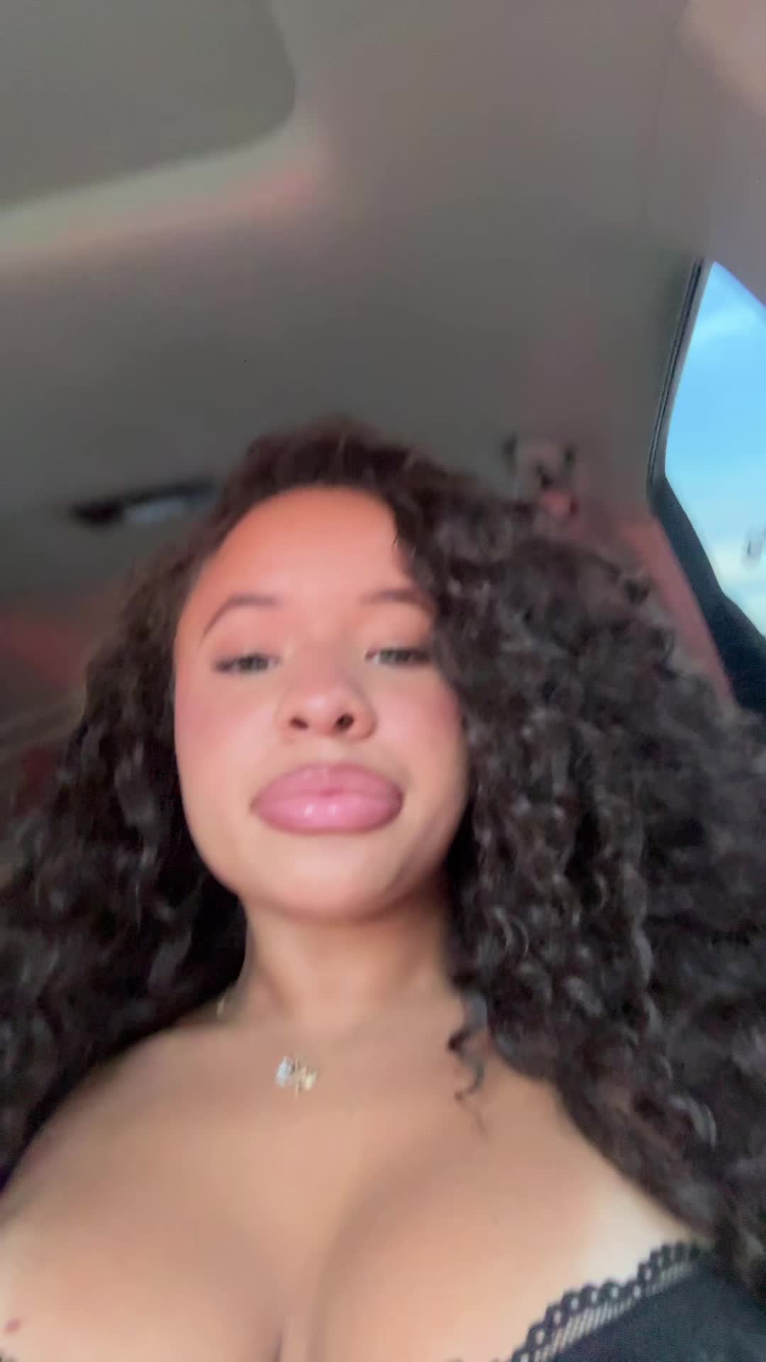 @yungggmiaaa