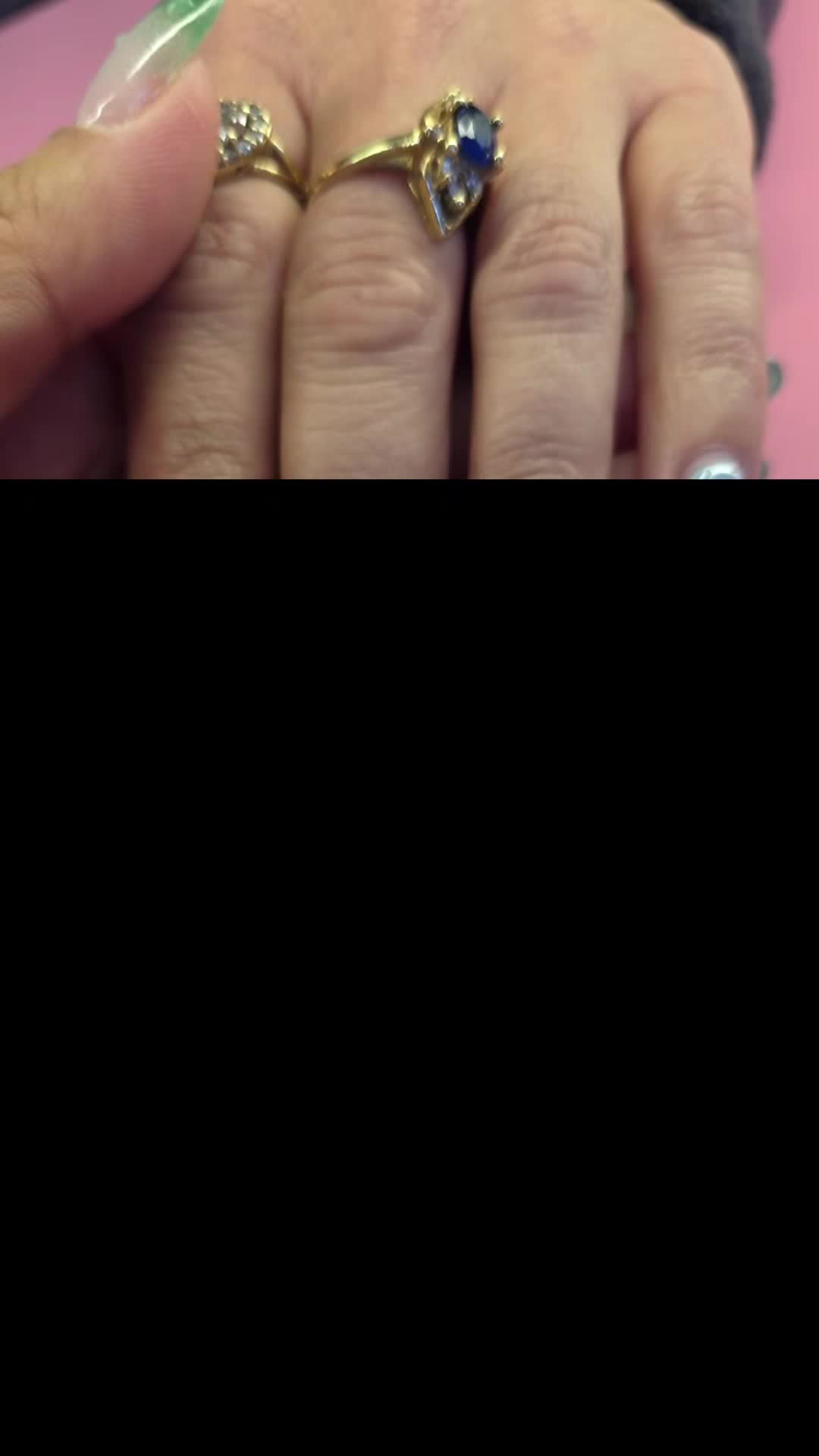 @Mu&ntilde;eka🐛🦋🦋