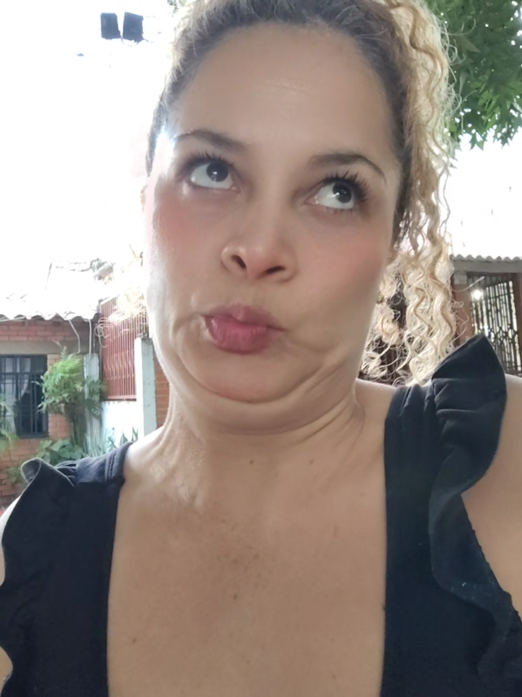 @👑Jhesenia Lozada ❣️