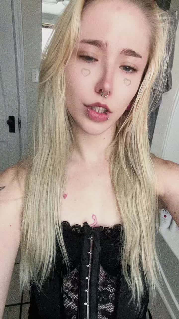 @Gothic Hippie