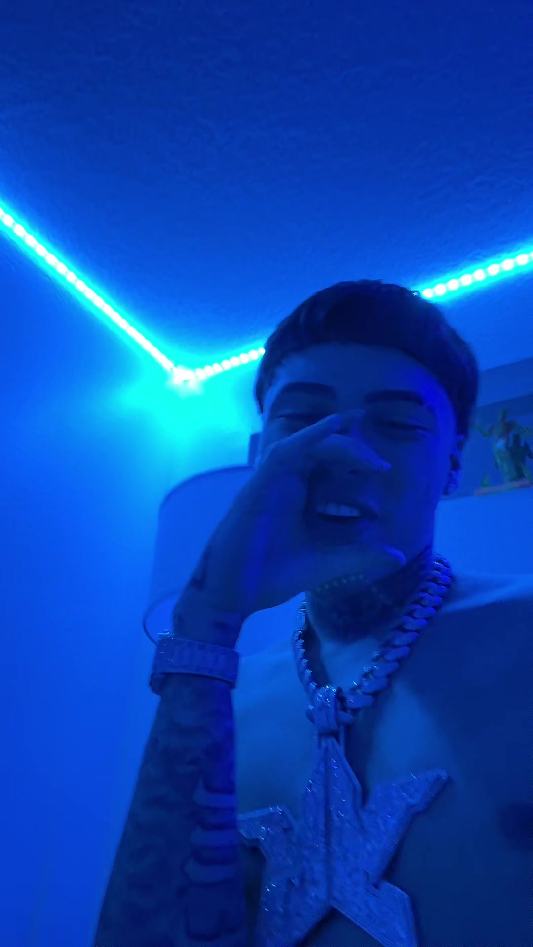 @Yovngmanota