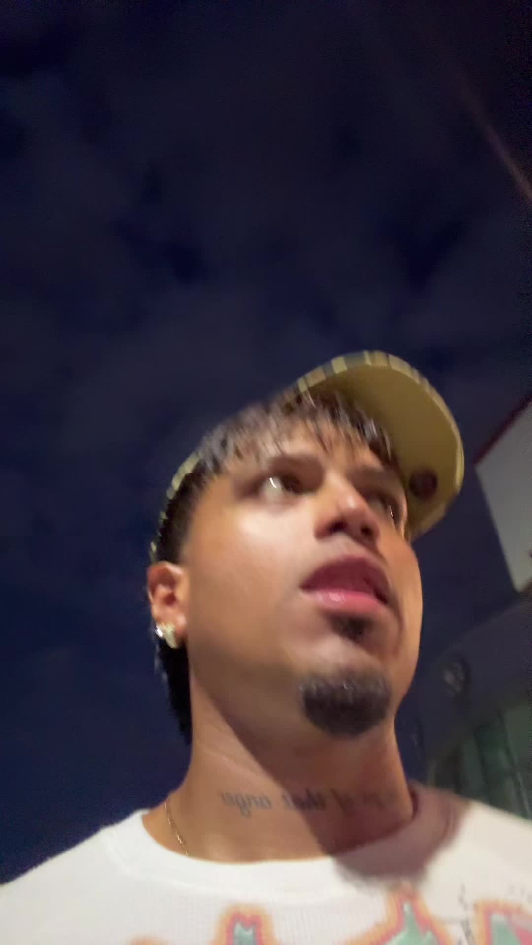 @morefonz2x