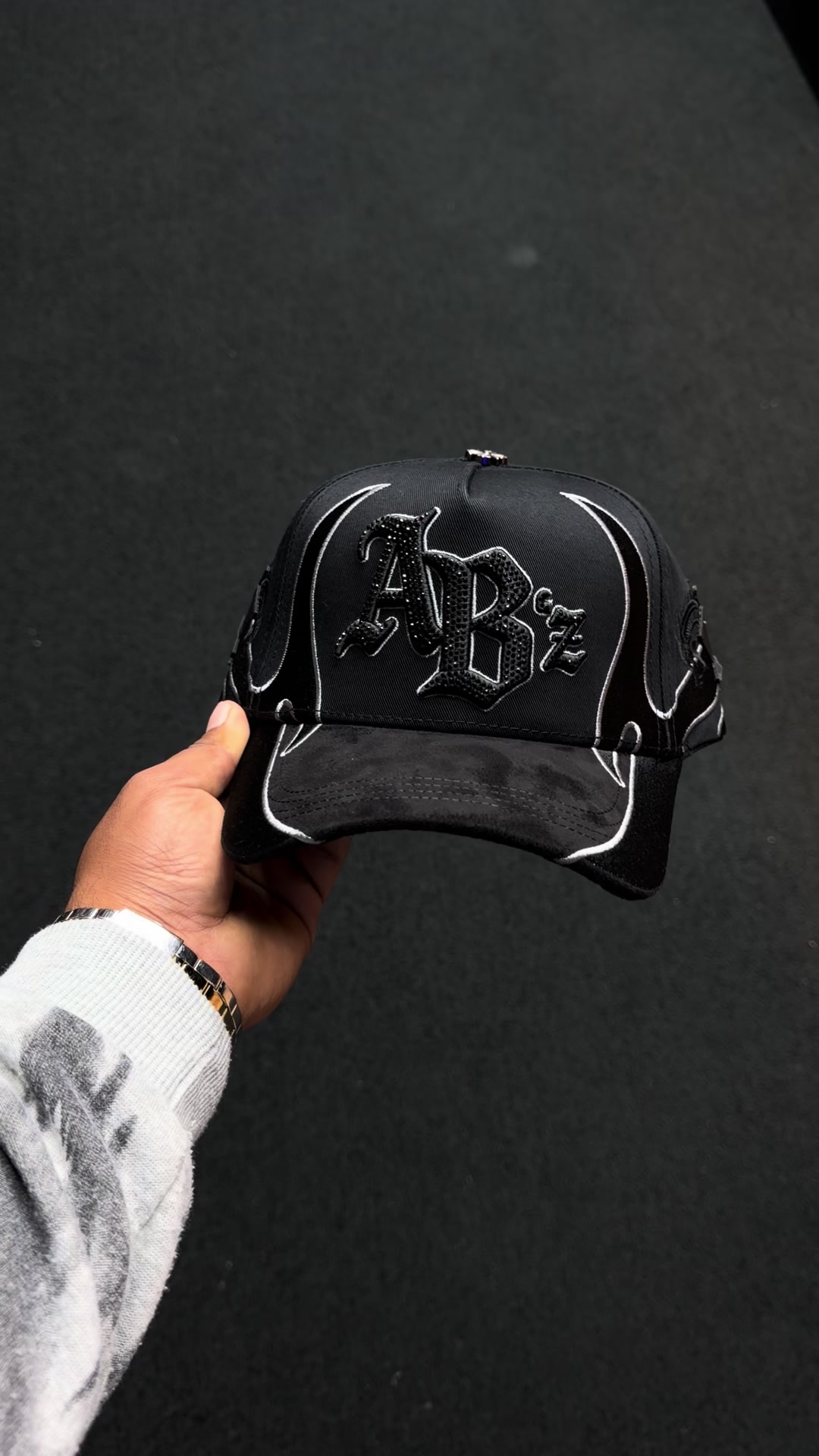 @Los Jefes Hats Mx