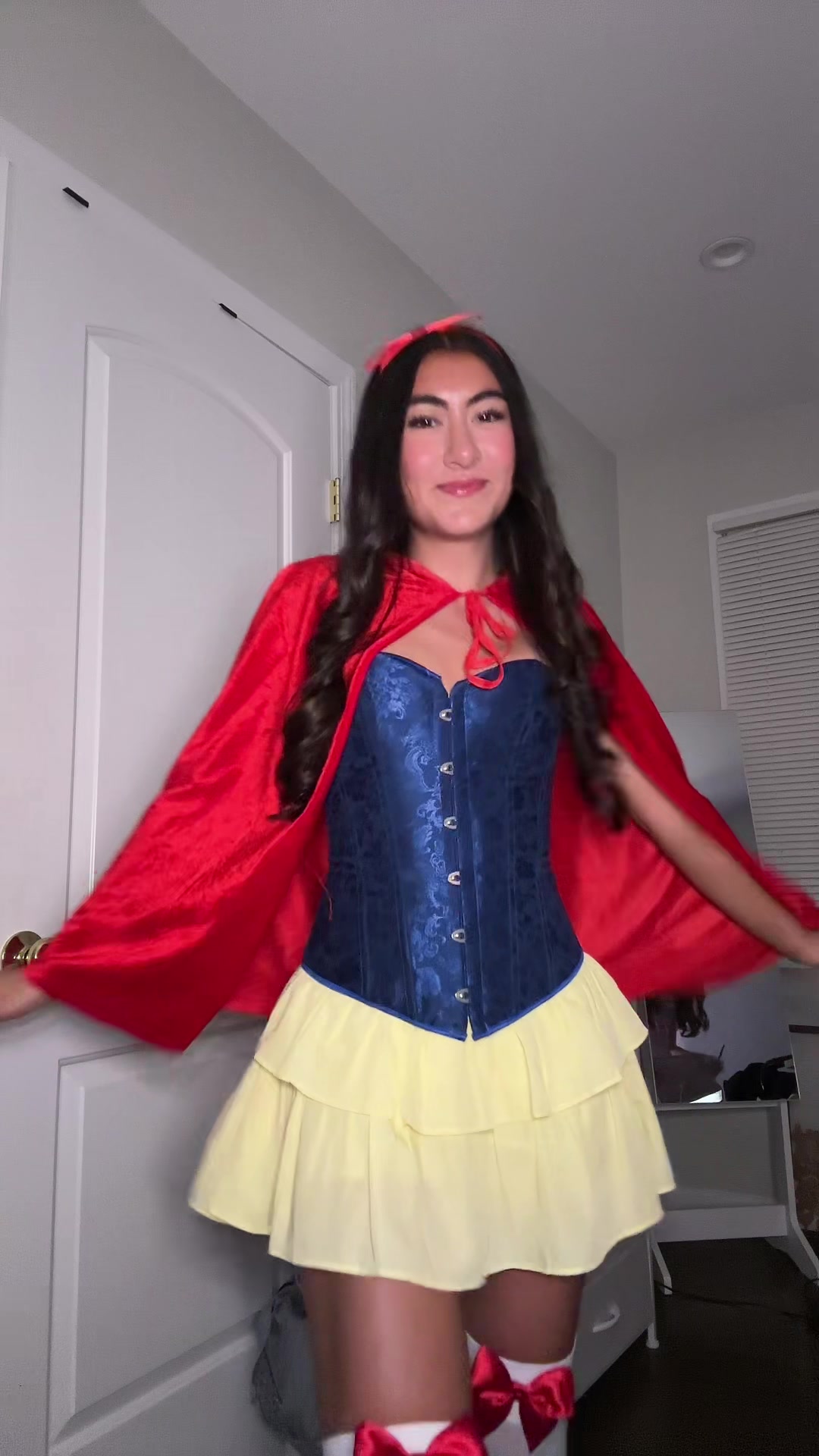 @anabella