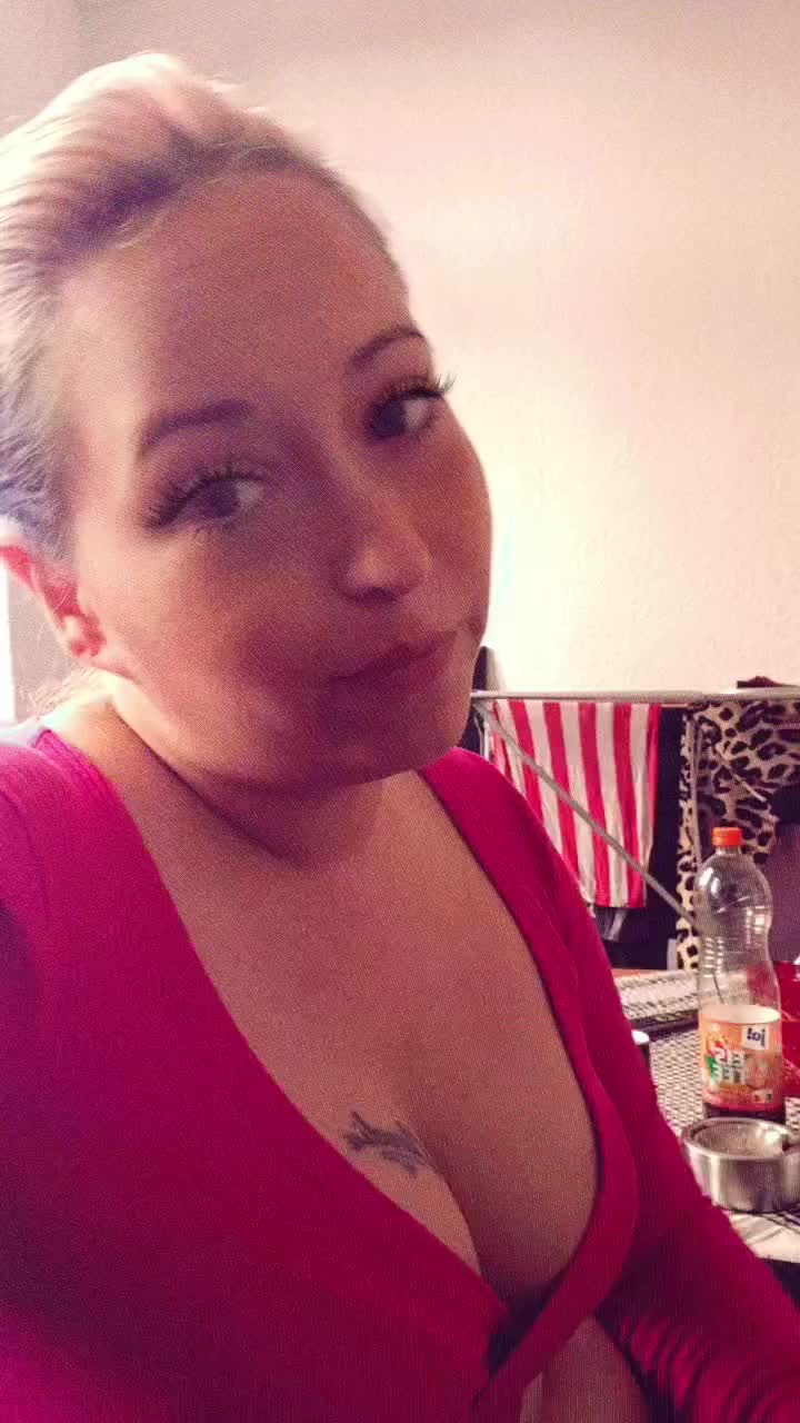 @janin1995