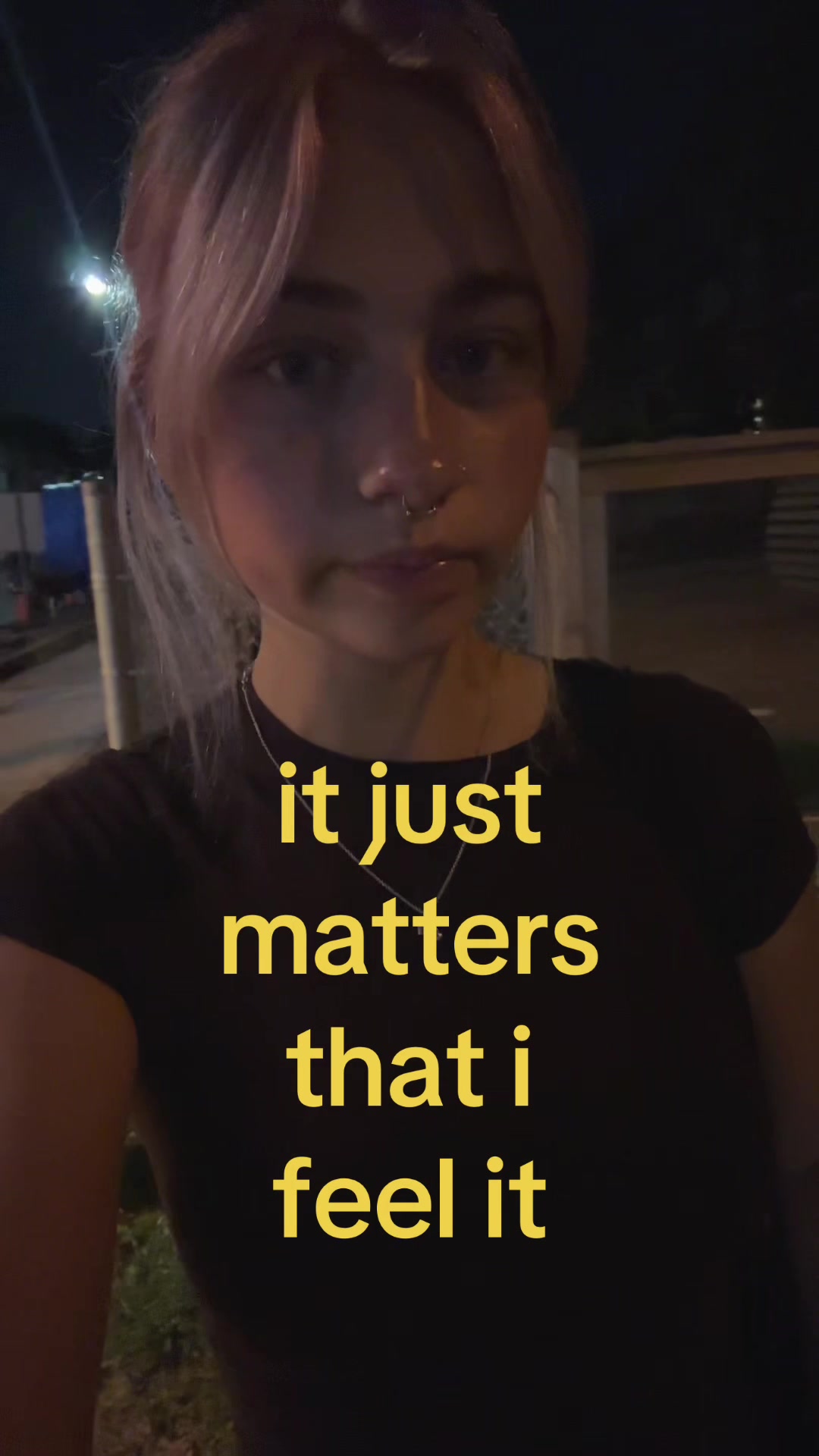 @️