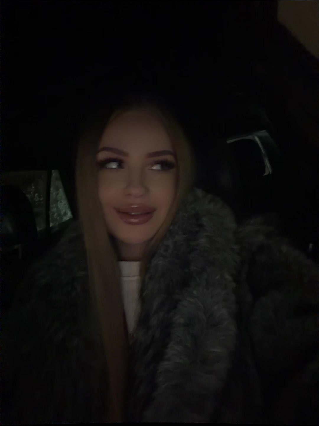 @Дарина