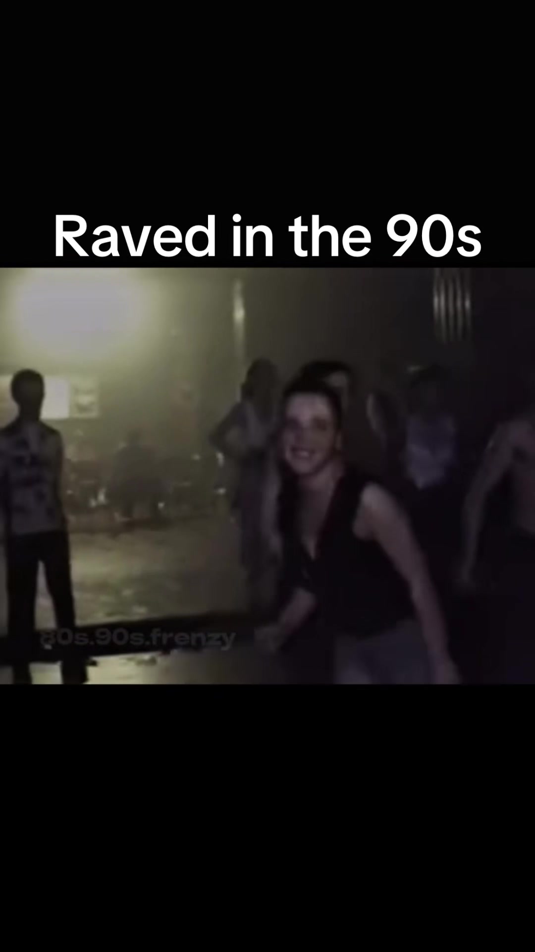 @No Phone 📵 Just Rave🕺