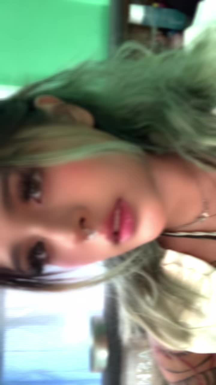 @AJ💕