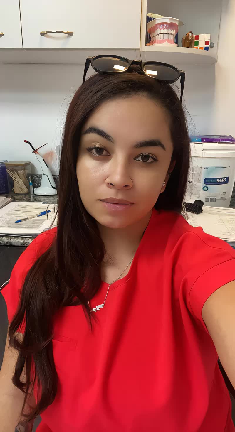 @Mari Bravo