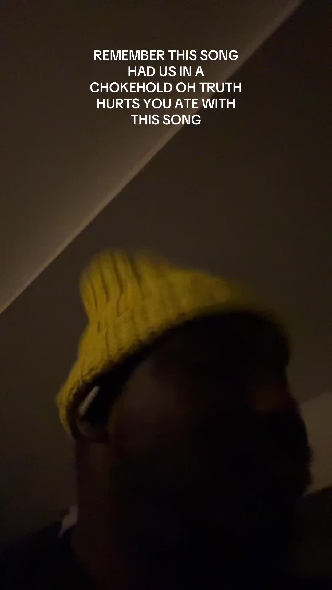 @CRAYOLAKIDGOTCRAYONS