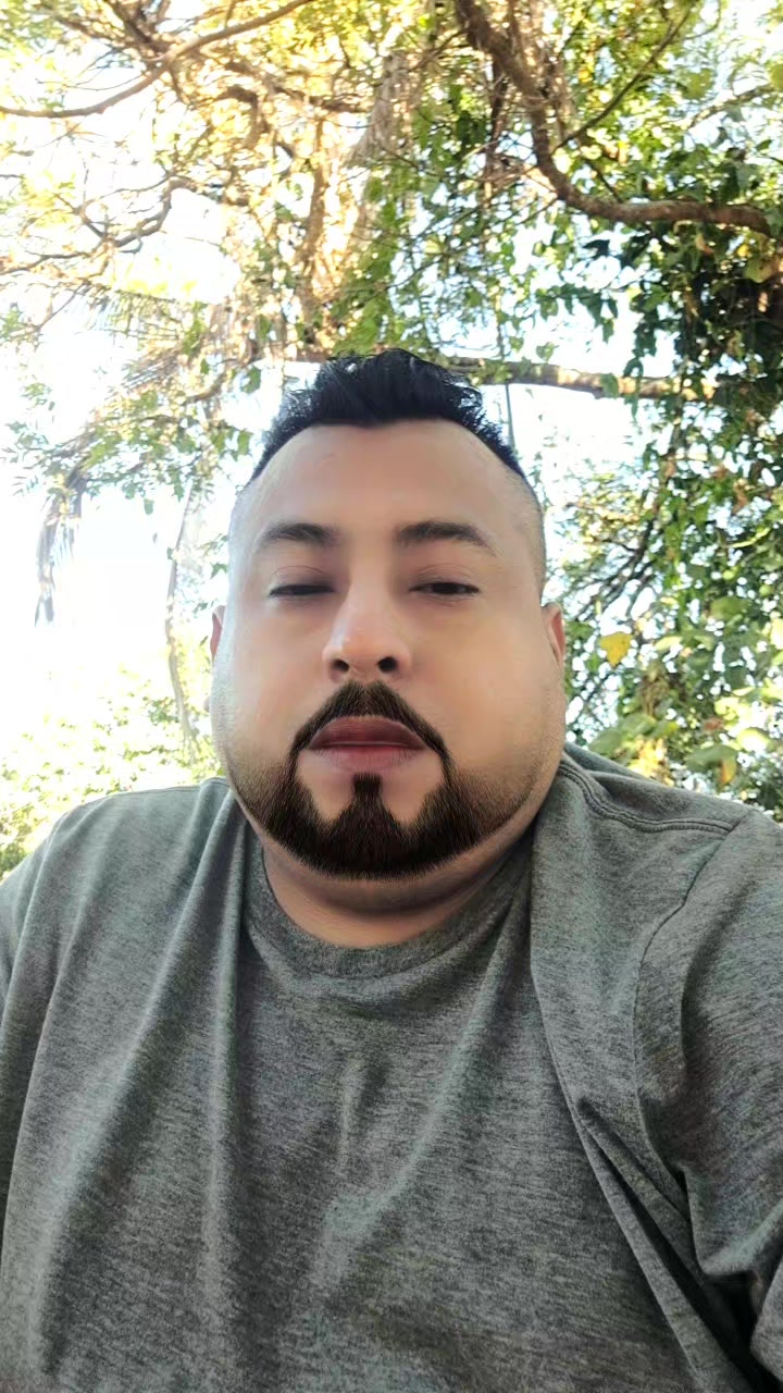 @juliomarroquinher