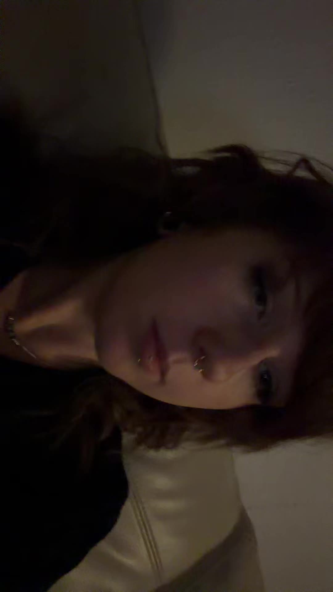 @shania