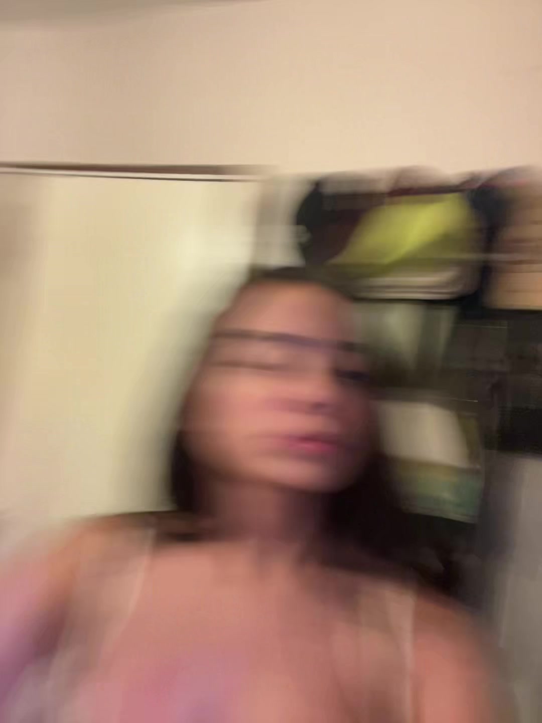 @Dey_