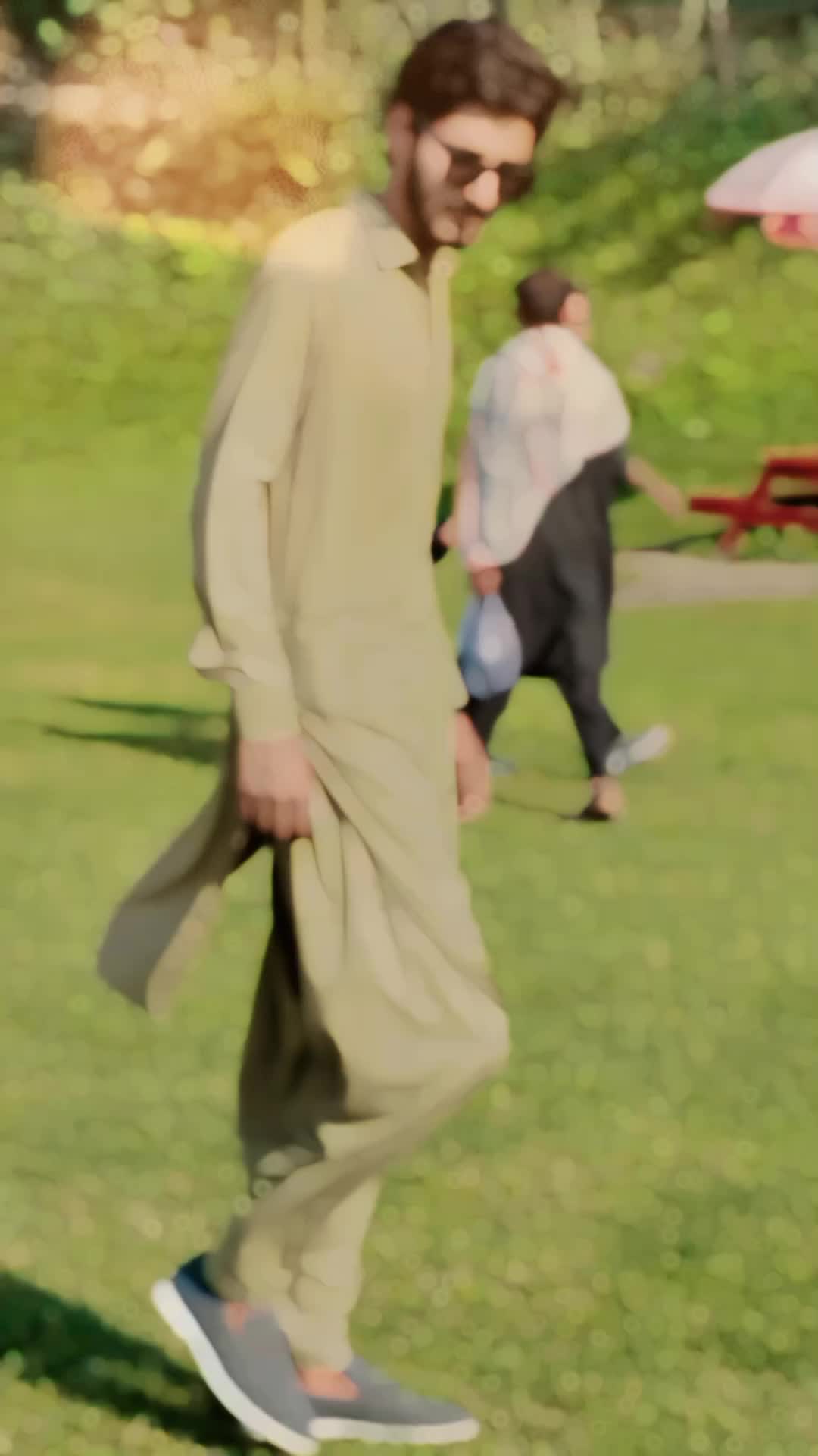 @مانی  قریشی 🌸