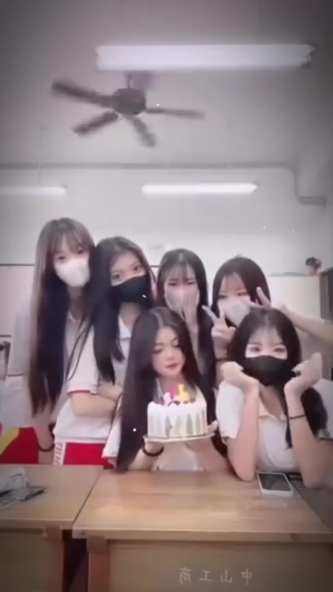 @1️⃣6️⃣