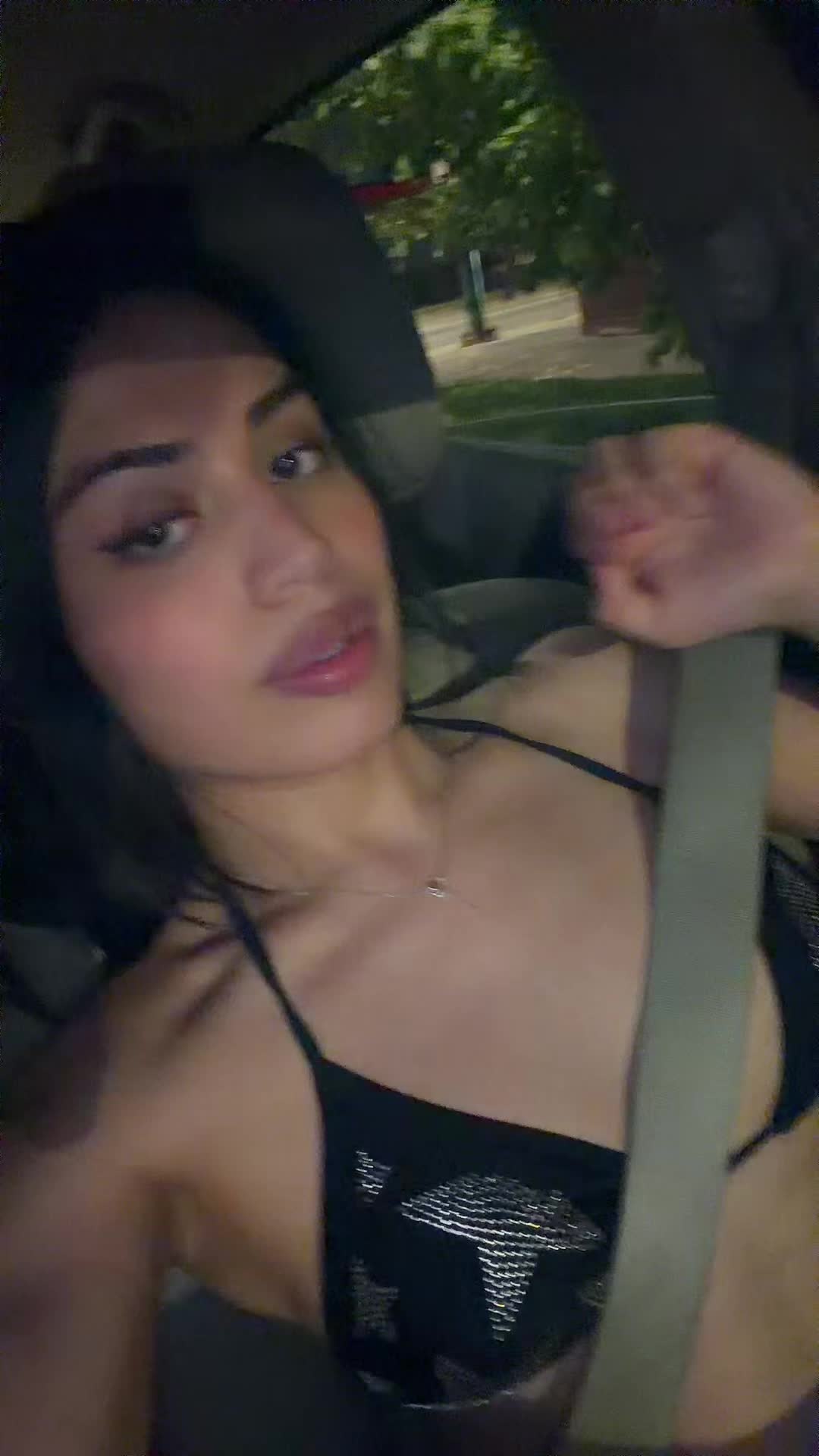 @aurajia_