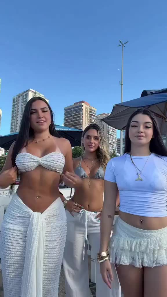 @𝕔𝕣𝕚𝕤𝕥𝕒𝕝٩😍۶